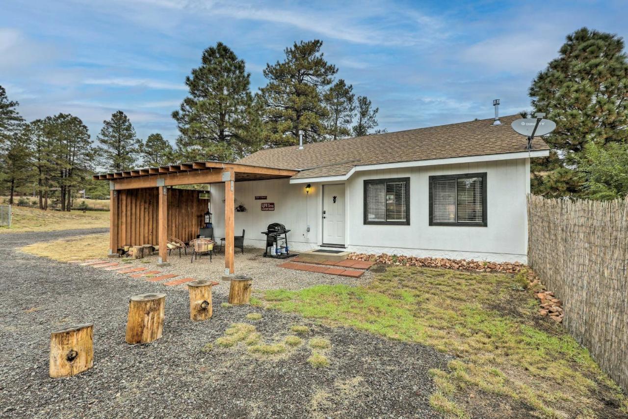 Ski Snow Bowl And Hike Cozy Flagstaff Cottage! Exterior photo
