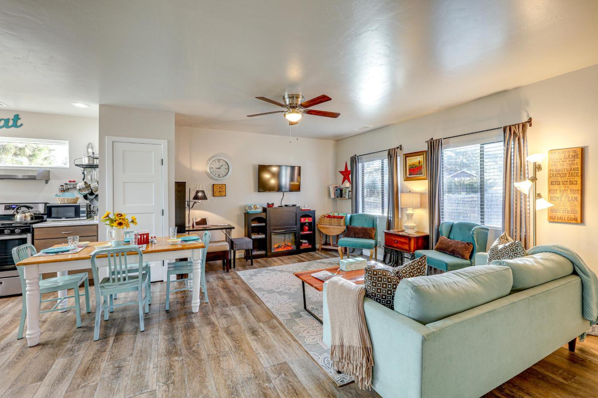 Ski Snow Bowl And Hike Cozy Flagstaff Cottage! Exterior photo